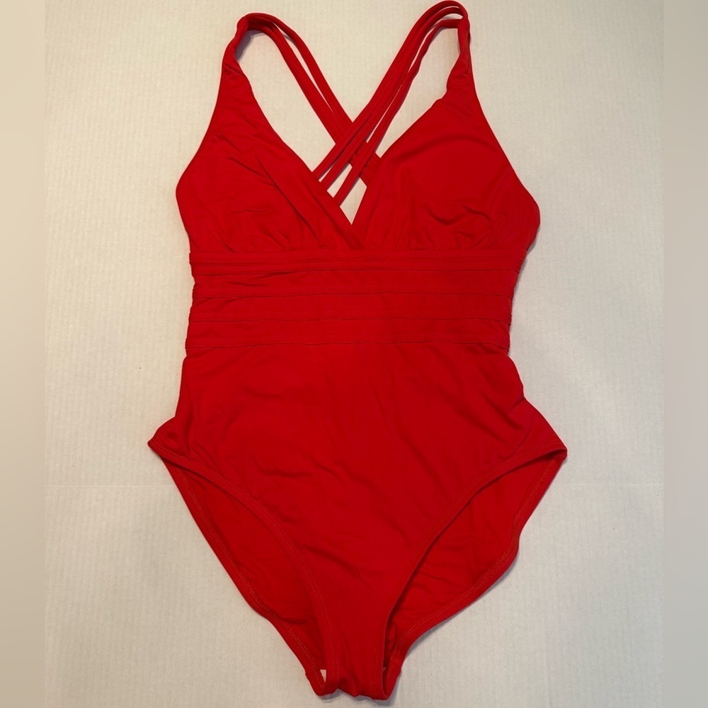 La Blanca Island Goddess Multi Strap Cross-Back Mio in Cherry Red Size 12 - Picture 3 of 14